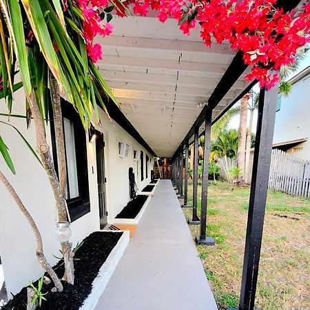 Beach Bungalows By The Sea 3 Cocoa Beach Exterior foto